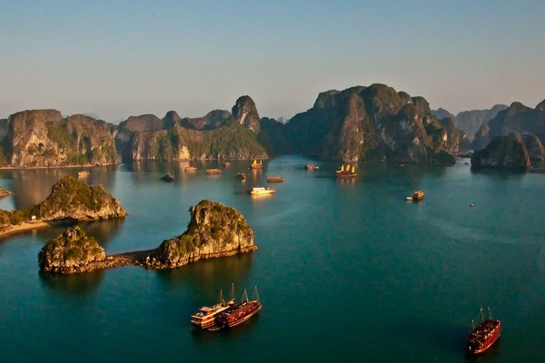 halong bay cruise